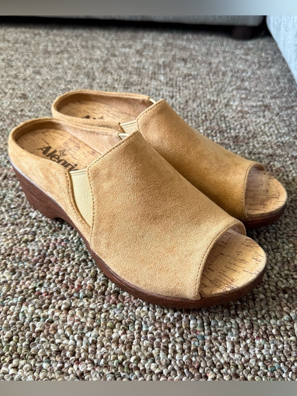 ALEGRIA Shilaine Stretch Naturally Sandal Size 38 (7/7.5)